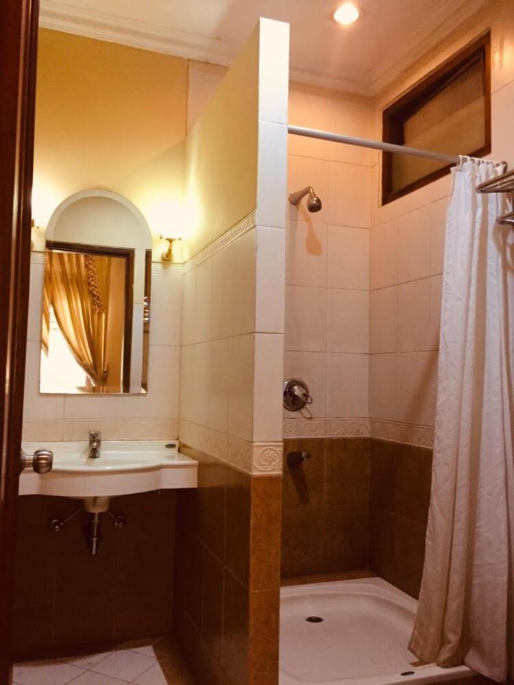 Resort Prima Cisarua Tagalbato 外观 照片