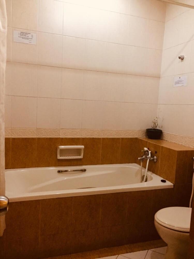 Resort Prima Cisarua Tagalbato 外观 照片